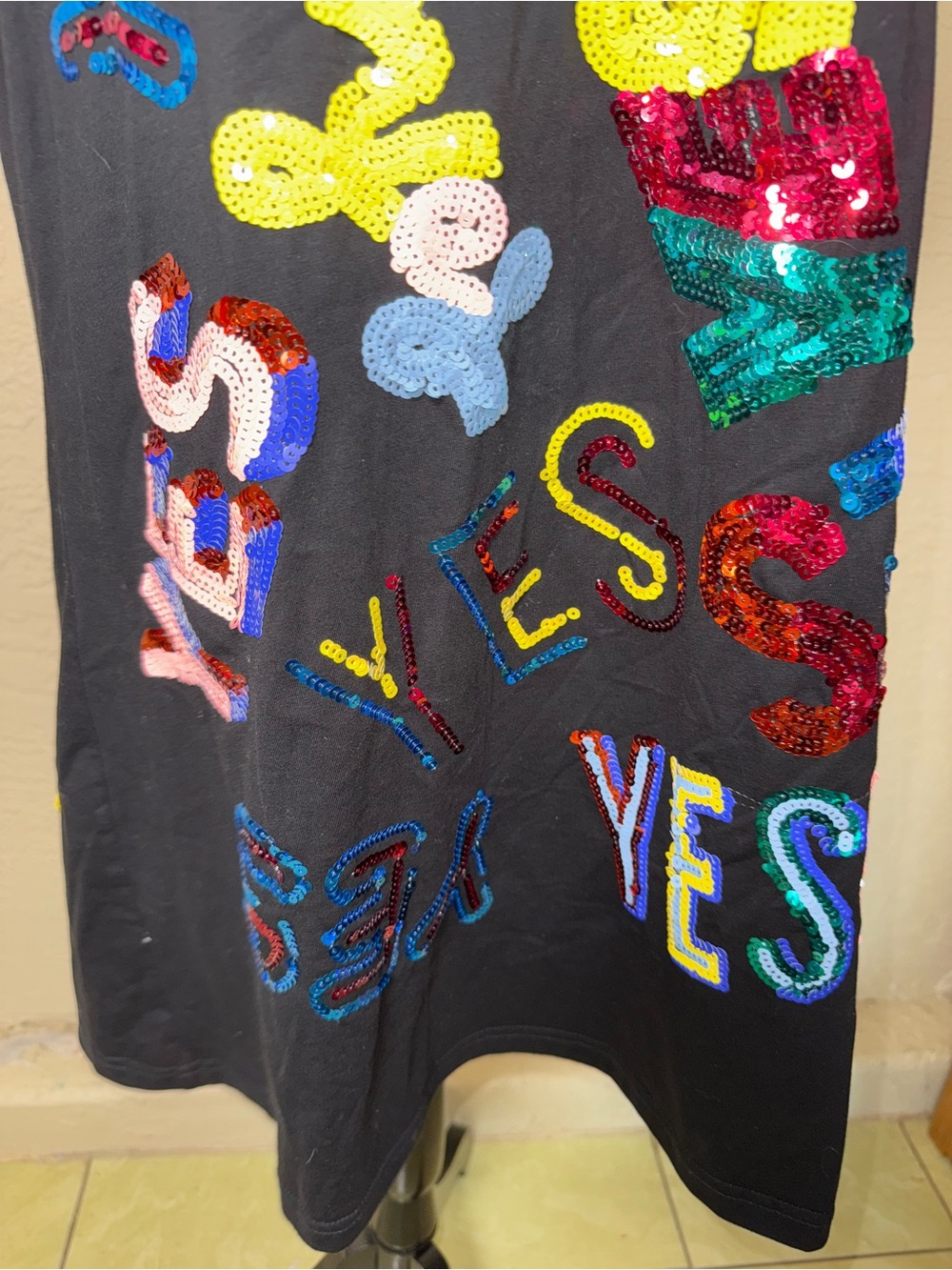 Queen‎ of Sparkles Black “Yes”Sequin T-Shirt Dress Dopamine Dressing Gameday M - Picture 4 of 11